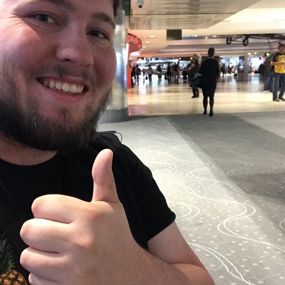 Meet your Posher, Jonathan - Picture 1 of 1